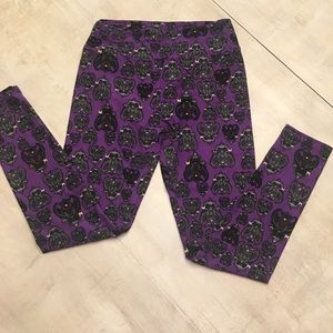 Lularoe leggings. Purple w/ black owls.